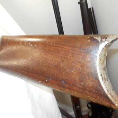 Stevens Favorite Model 26 Crack shot vintage rifle. est. $120 to $300.
