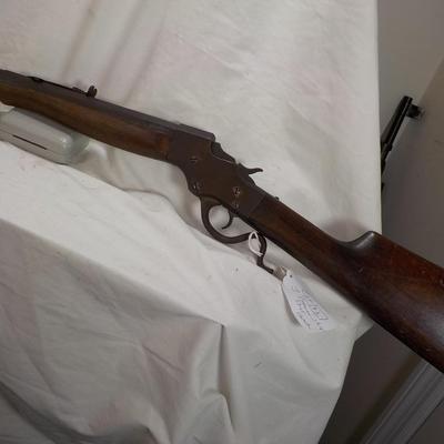 Stevens Favorite Model 26 Crack shot vintage rifle. est. $120 to $300.