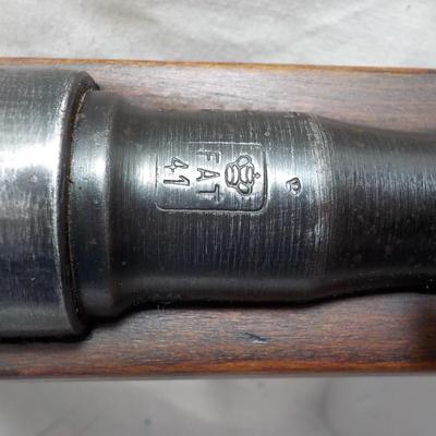 Mauser Model Fat 41, 6.6 x 52 mm Carcana rifle. est $200 to $600.