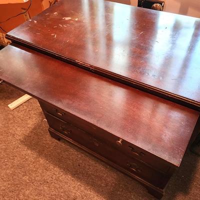 Lot #229  Contemporary 5 drawer chest