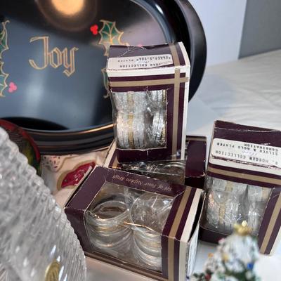 Otagiri Japan  Christmas Collectibles, ceramic cottage