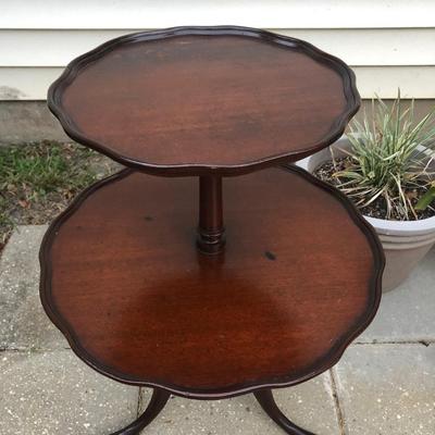 2 tier pie crust table with claw/ball feet