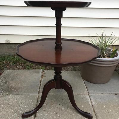 2 tier pie crust table with claw/ball feet