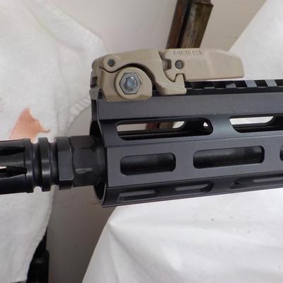 Aero Precision M4E1 , 16 in barrel, 5.56 NATO./ est $550 to $1200.