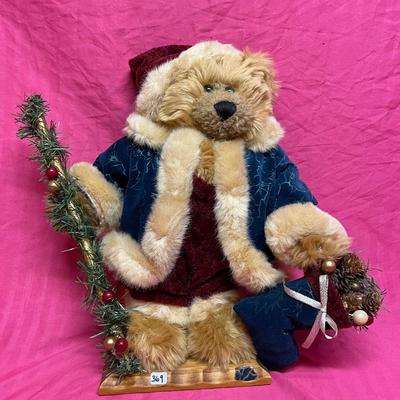 Victorian bear