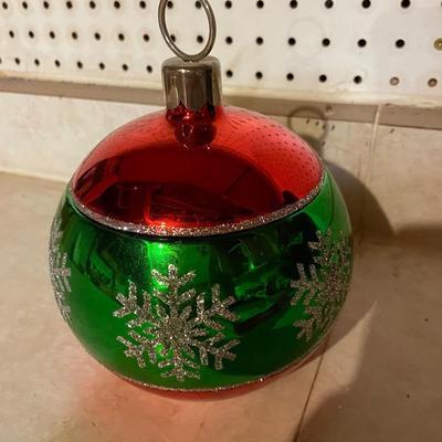 Musical tin