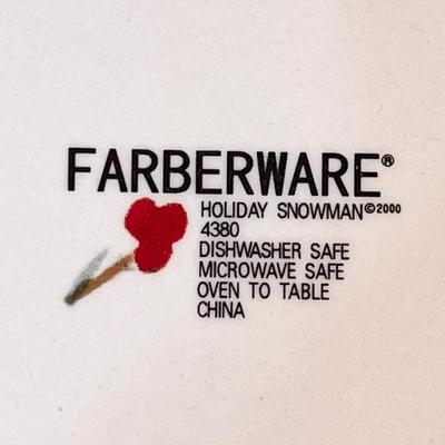 FARBERWARE ~ Holiday Snowman ~ 45 Piece Service For 8