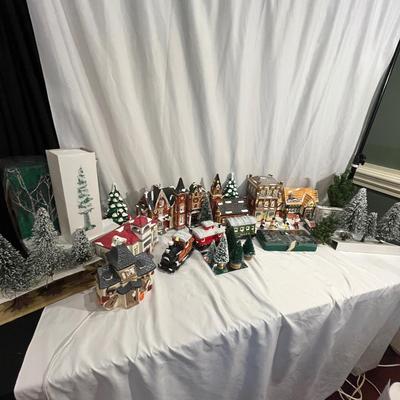 Department 56 Christmas Village & More (G-MG)