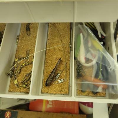 Sage 353 GBS Spin Rod, Plano Tackle Box and Assorted Tackle (G-DW)