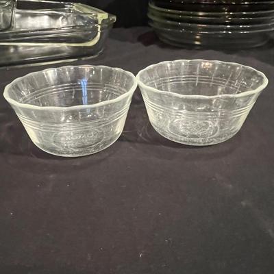 Pyrex & Anchor Hocking Glass Casserole Dishes & More (K-RG)