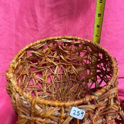 Duo of baskets