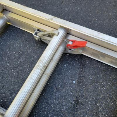 Werner Extension Ladder (G-DW)