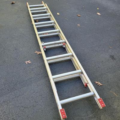 Werner Extension Ladder (G-DW)