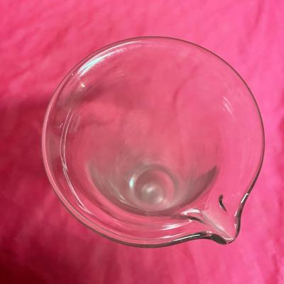 Measuring glass
