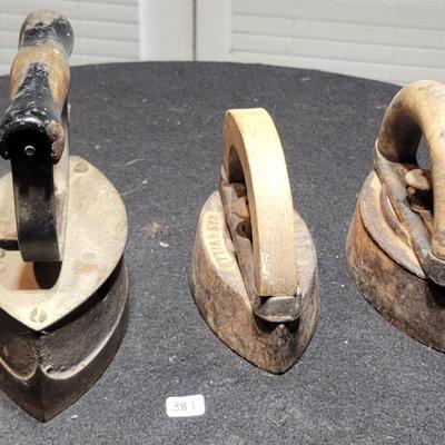 3 Pc Antique Sad Iron Lot