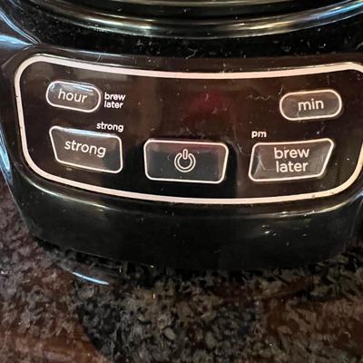 Keurig & Black + Decker Coffee Makers (K-RG)