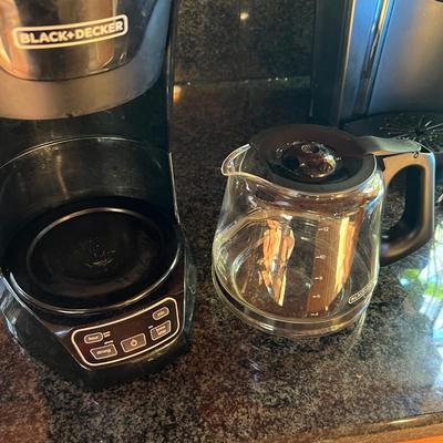 Keurig & Black + Decker Coffee Makers (K-RG)