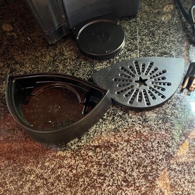 Keurig & Black + Decker Coffee Makers (K-RG)