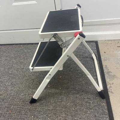 Trio of Step Stools (L-MG)
