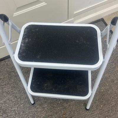 Trio of Step Stools (L-MG)