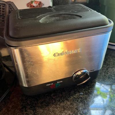 Cuisinart Griddler & Fryer Plus Vitantonio Waffle Maker (K-RG)