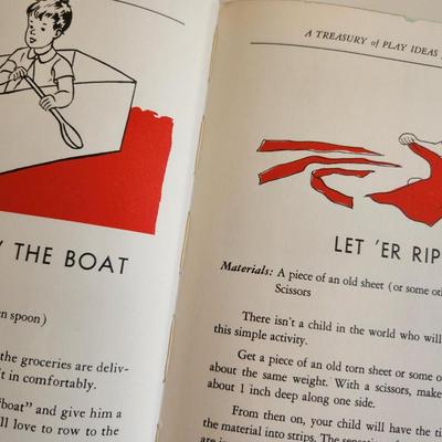 Treasury of Play Ideas for Tiny Tots by Caroline Horowitz