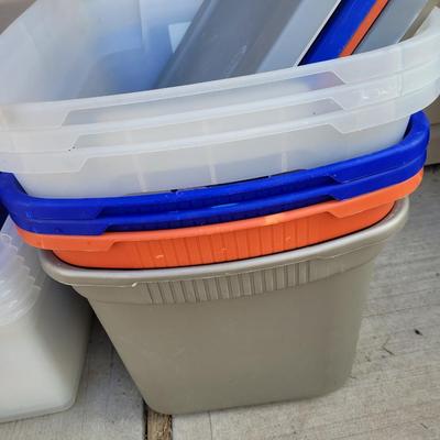 Lot of 7 Totes