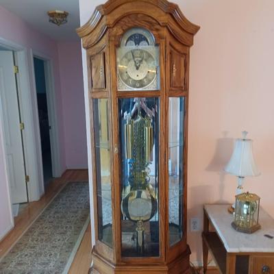 Howard Miller Deluxe Grandfather Clock