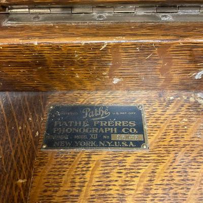 Pathe old record player