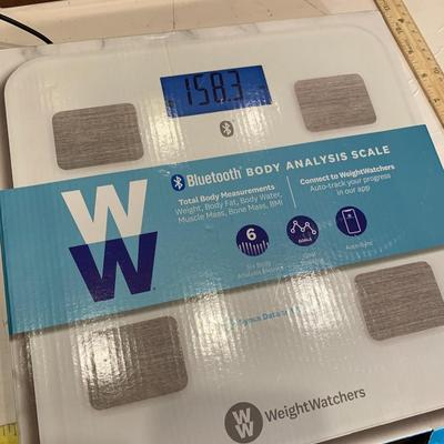 Weight Watchers Bluetooth Body Analysis Scale New in Box