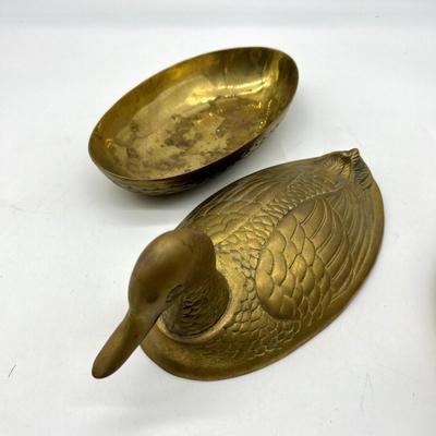 Two Piece Brass Duck Korea & Brass Duck