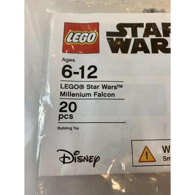 Lego Star Wars Millennium Falcon 20 Piece Set NEW