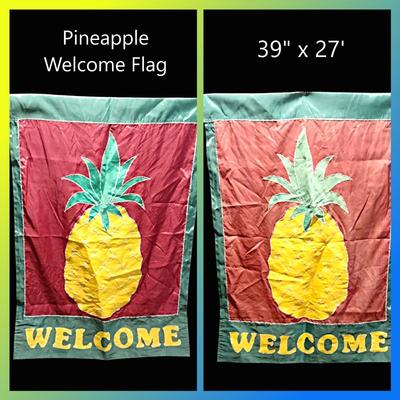 15 Large Seasonal & Holiday Yard Flags