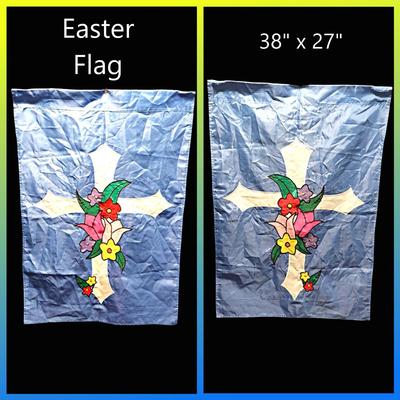 15 Large Seasonal & Holiday Yard Flags