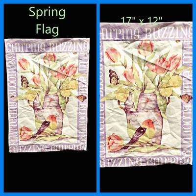 7 Small Seasonal & Holiday Yard Flags