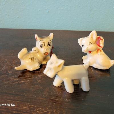 Lot of 3 Occupied Japan dogs