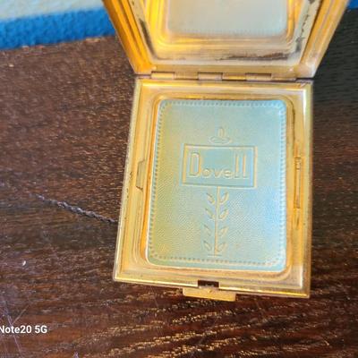 Worlds Fair 1939 Compact