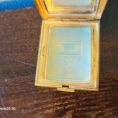 Worlds Fair 1939 Compact