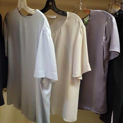 Womenâ€™s Sz M Neiman Marcus, Eileen Fisher Tops, Pants and More (PC1-CE)