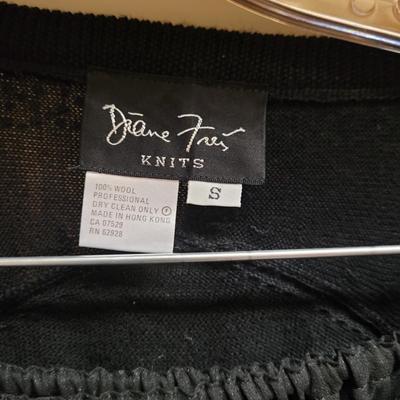 Womenâ€™s Sz S/M Diane Freis Sets and More (PC1-CE)