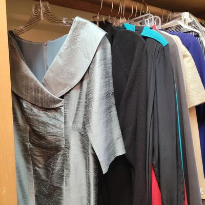 Womenâ€™s Sz M Sets and Dresses by LaurÃ¨l, Albert Nipon, & More (PC1-CE)