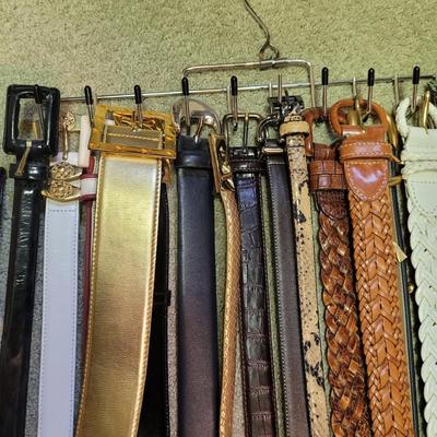 Womenâ€™s Sz M/L Belts (PC1-CE)