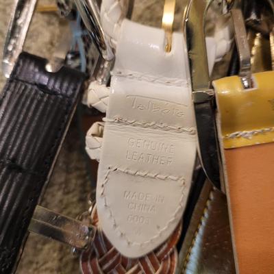 Womenâ€™s Sz M/L Belts (PC1-CE)