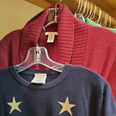 Womenâ€™s Sz M Neiman Marcus, Ralph Lauren and More Cold Weather Casual Clothing (PC1-CE)
