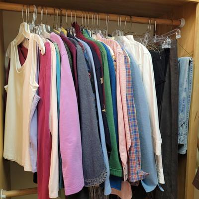 Womenâ€™s Sz M Neiman Marcus, Ralph Lauren and More Cold Weather Casual Clothing (PC1-CE)