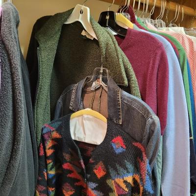 Womenâ€™s Sz M Neiman Marcus, Ralph Lauren and More Cold Weather Casual Clothing (PC1-CE)