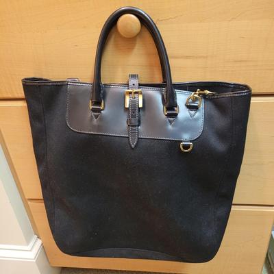 Dooney & Bourke Cabriolet Editorâ€™s Bag (PC1-CE)