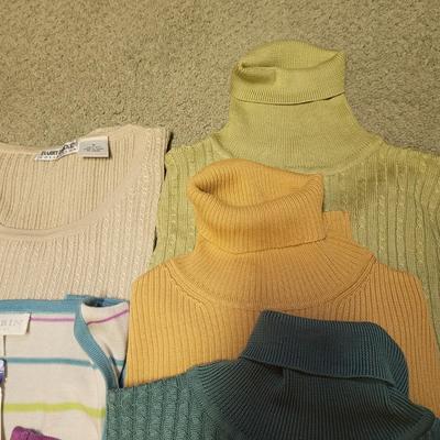 Womenâ€™s Sz M Silk & Cashmere Sweater Sets by Barry Bricken, Neiman Marcus, & More (PC1-CE)