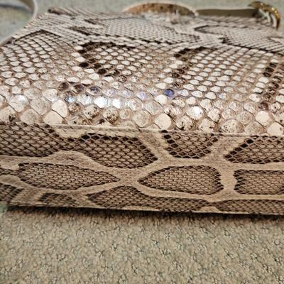 Bottega Veneta & Salvatore Ferragamo Handbags and More (PC1-CE)