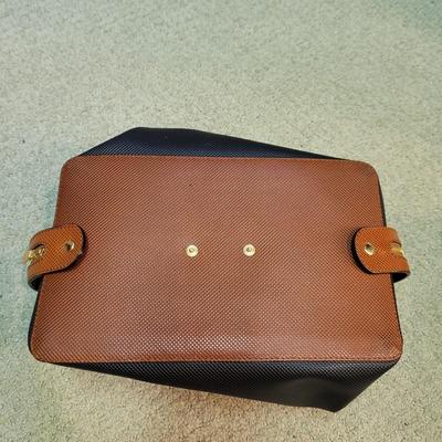 Bottega Veneta & Salvatore Ferragamo Handbags and More (PC1-CE)